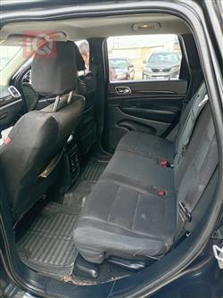 جیپ گراند شیرۆکی